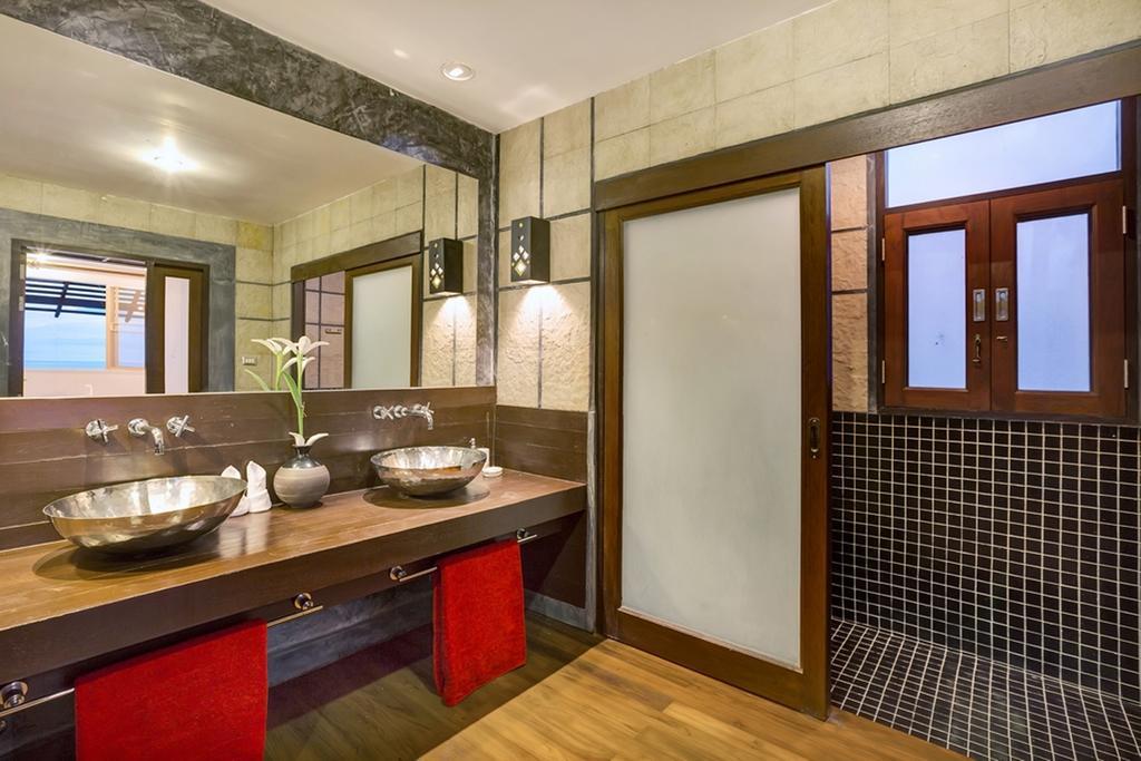 Emerald Sands - Beach Front 4 Bed Pool Villa 사무이 객실 사진