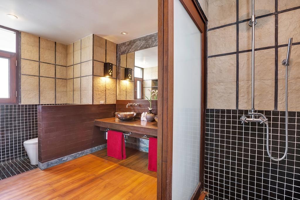 Emerald Sands - Beach Front 4 Bed Pool Villa 사무이 객실 사진