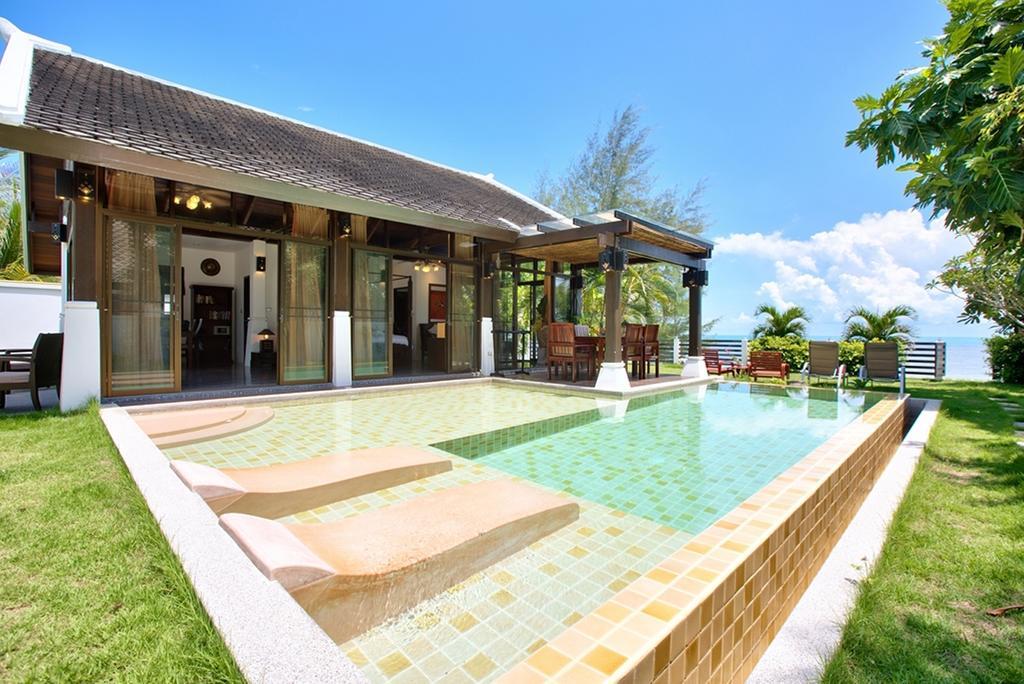 Emerald Sands - Beach Front 4 Bed Pool Villa 사무이 객실 사진